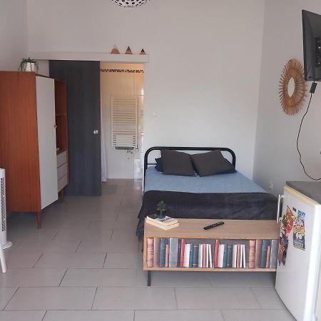 Studio Independant Proximite Metro Universites Afpa Appartement Marseilles Buitenkant foto