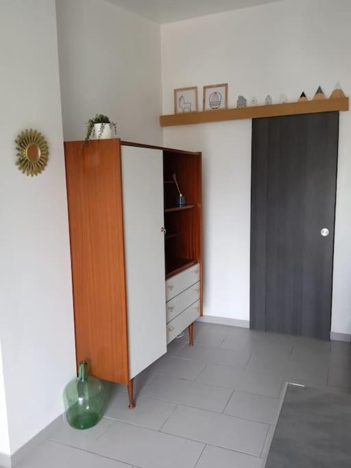 Studio Independant Proximite Metro Universites Afpa Appartement Marseilles Buitenkant foto