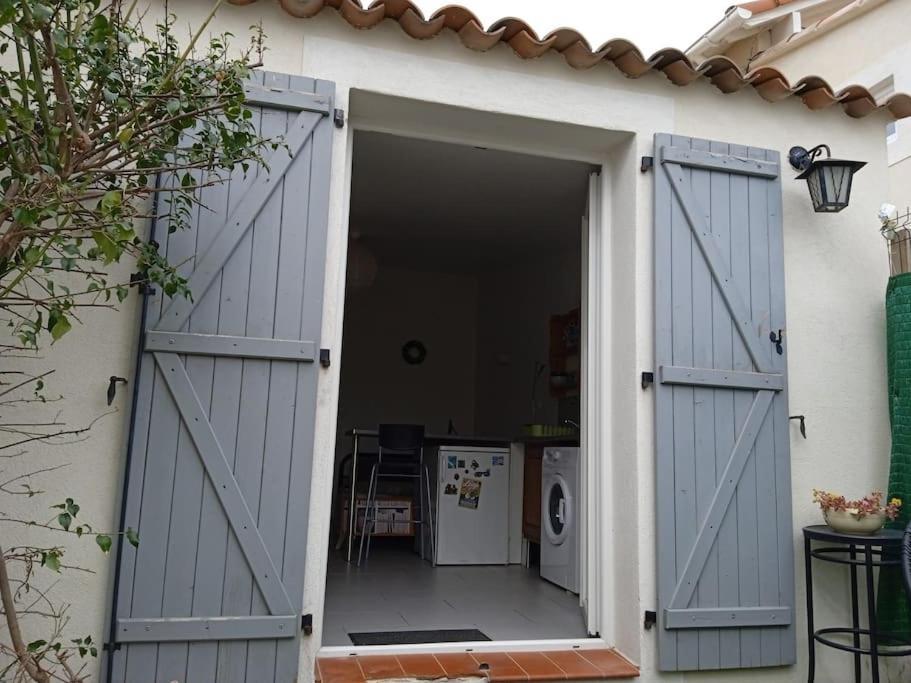 Studio Independant Proximite Metro Universites Afpa Appartement Marseilles Buitenkant foto
