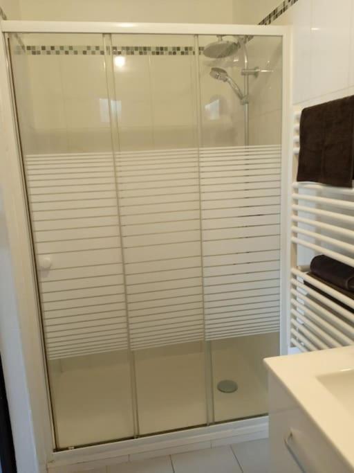 Studio Independant Proximite Metro Universites Afpa Appartement Marseilles Buitenkant foto