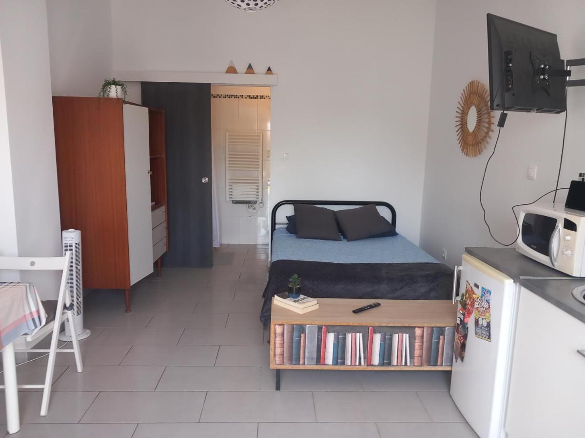 Studio Independant Proximite Metro Universites Afpa Appartement Marseilles Buitenkant foto